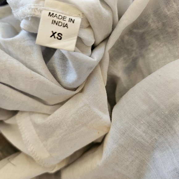 Cino Meadows Blue & White Dress - Picture 5 of 5